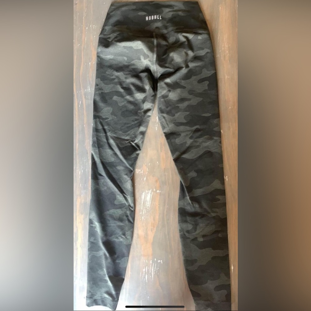 No Bull camo leggings sz small